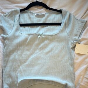 Women's Light Blue Top